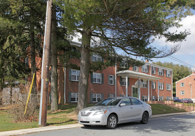 Sunview Apartments in Rising Sun, MD - Foto de edificio - Building Photo