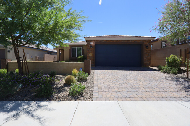 1298 Luna del Oro Ln in Henderson, NV - Foto de edificio - Building Photo