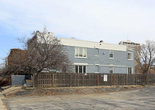 222 S William St in South Bend, IN - Foto de edificio - Building Photo