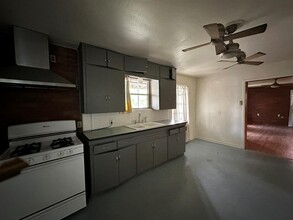 2203 Alta Vista Ave in Austin, TX - Building Photo - Building Photo