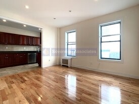 270 Fort Washington Ave in New York, NY - Building Photo