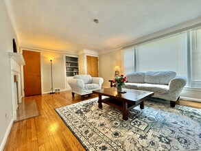 2199 Cranston Rd in University Heights, OH - Building Photo - Building Photo