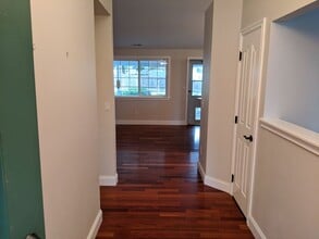 4703 Cypress Dr in Anacortes, WA - Building Photo - Building Photo