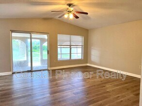 1413 Thistledown Dr in Brandon, FL - Building Photo - Building Photo