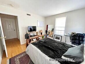 6 Harleston St in Boston, MA - Foto de edificio - Building Photo