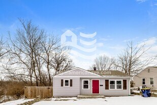 8317 Olive St in Kansas City, MO - Building Photo