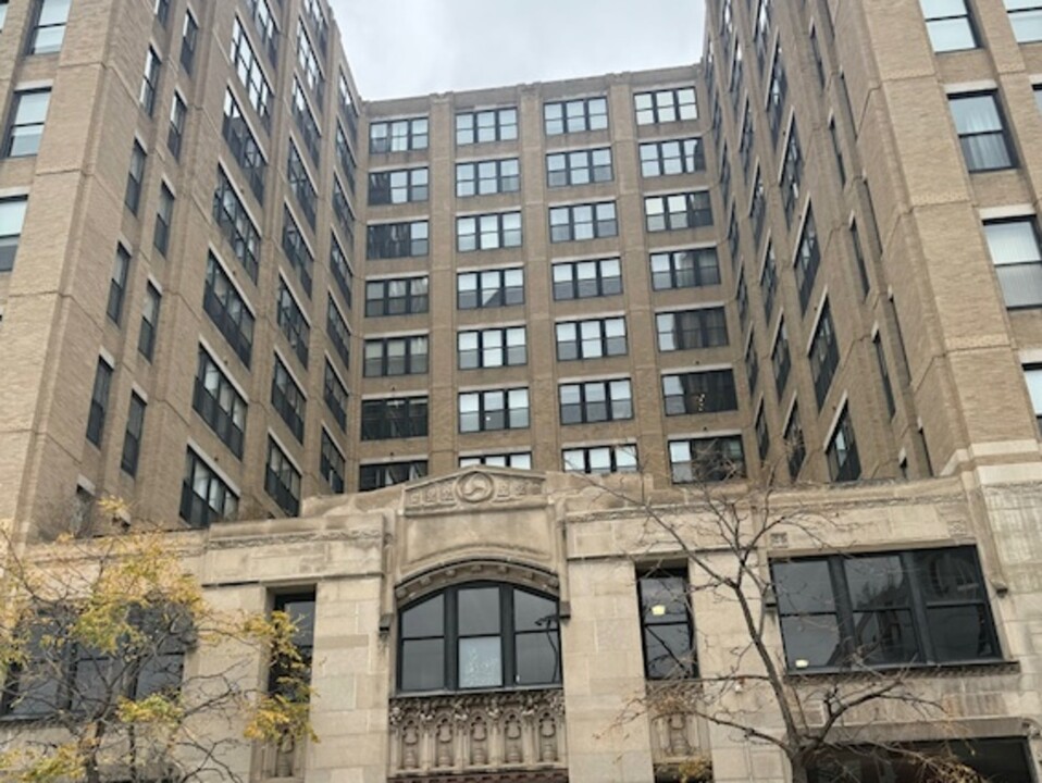 728 W Jackson Blvd in Chicago, IL - Building Photo