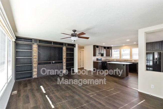 property at 2106 SE Richmond Ln