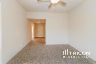 204 Micah Ln in Ferris, TX - Building Photo - Building Photo