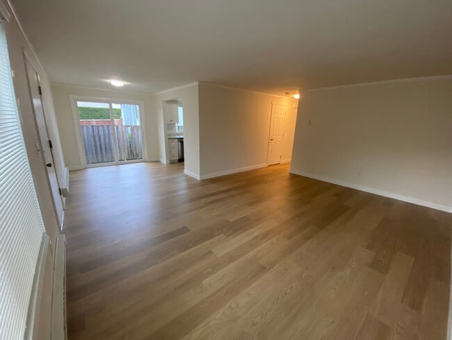 3504 132nd St SW, Unit A in Lynnwood, WA - Building Photo - Building Photo