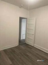 79 Chestnut St in Winchester, CT - Building Photo - Building Photo