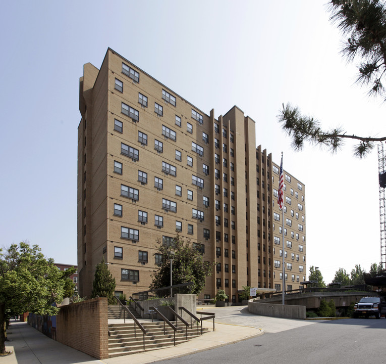 Lancaster House North in Lancaster, PA - Building Photo