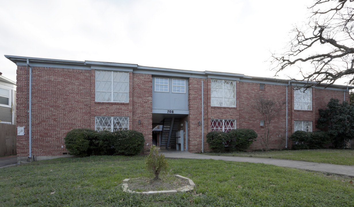 708 N Marsalis Ave in Dallas, TX - Foto de edificio