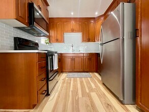 1085 12th St, Unit I in Imperial Beach, CA - Foto de edificio - Building Photo