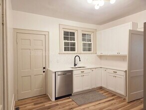 907 Hines St W in Wilson, NC - Building Photo - Building Photo