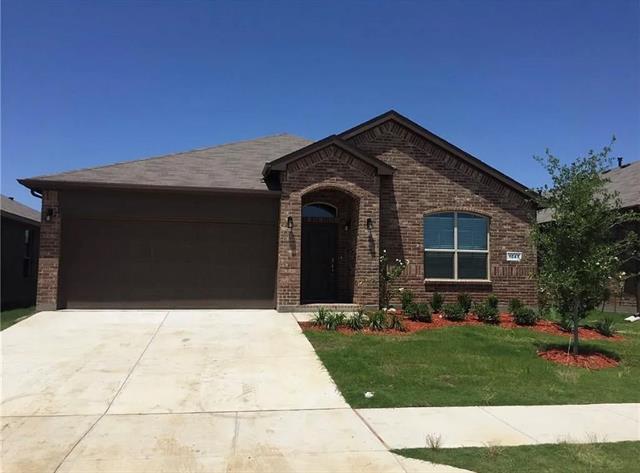 1045 Spanish Needle Trail in Fort Worth, TX - Building Photo - Building Photo