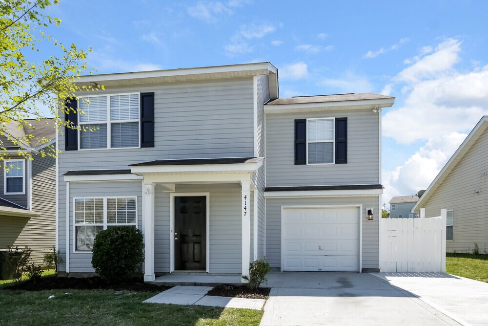 4147 Broadstairs Dr SW in Concord, NC - Building Photo