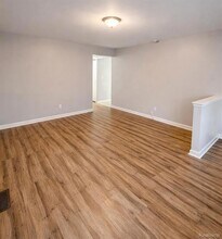 21816 E 10 Mile Rd in St. Clair Shores, MI - Building Photo - Building Photo