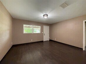 305 Marker St in Altamonte Springs, FL - Building Photo - Building Photo