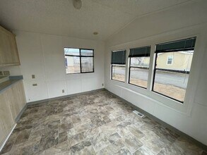 740-990-990 Arroyo Dr in Herlong, CA - Building Photo - Building Photo