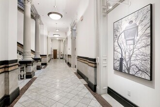 1001 Chestnut St, Unit 703W in Philadelphia, PA - Building Photo - Building Photo