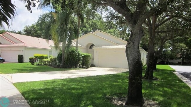 9816 Arbor View Dr S in Boynton Beach, FL - Foto de edificio - Building Photo