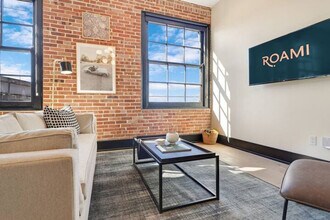 1148 S Peters St in New Orleans, LA - Foto de edificio - Building Photo