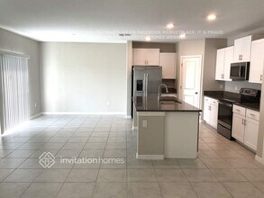 11220 Riley Pines Cir in Gibsonton, FL - Foto de edificio - Building Photo