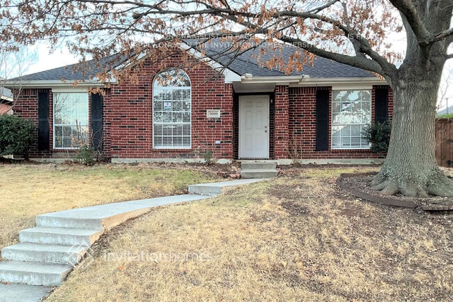 property at 9999 Buckingham Ln