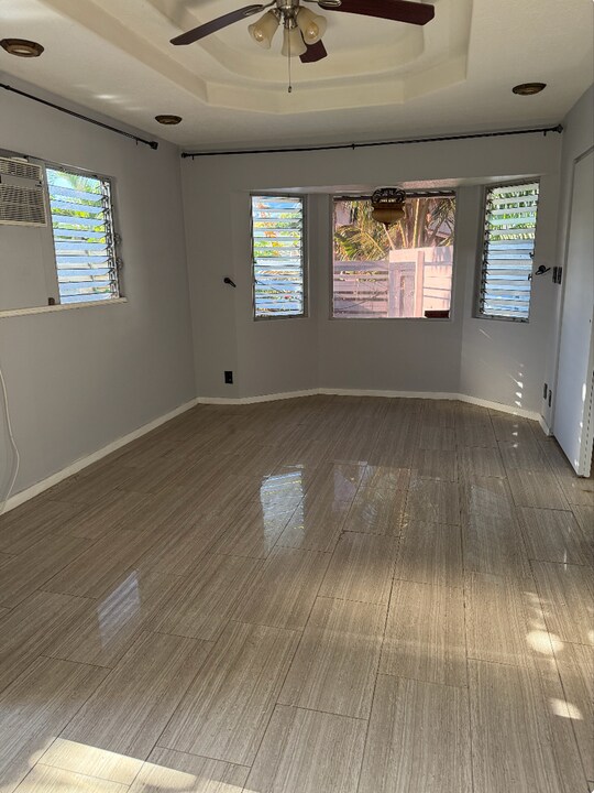 66-831 Kamakahala St-Unit -Studio in Waialua, HI - Building Photo