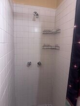 6560 Grant Ct in Hollywood, FL - Foto de edificio - Building Photo