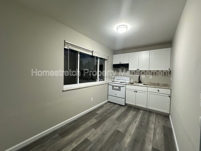 property at 5 Bruce Dr