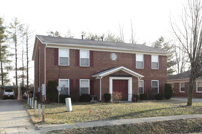 7417 Garrison Rd in Louisville, KY - Foto de edificio - Building Photo