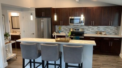 Highridge Apartment Homes Everett Wa Apartments