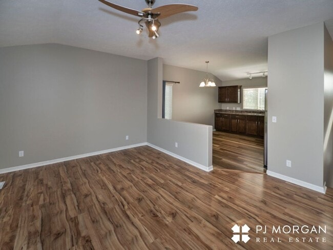 8228 N 147th St in Bennington, NE - Building Photo - Building Photo