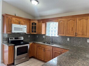 14225 SW 149th Ave in Miami, FL - Building Photo - Building Photo