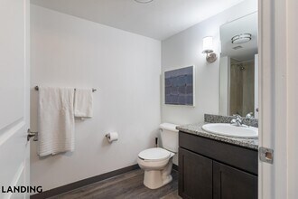 50 Morgan St N, Unit 1002 in Hartford, CT - Foto de edificio - Building Photo