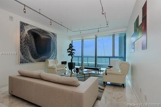 6899 Collins Ave-Unit -1006 in Miami Beach, FL - Building Photo - Building Photo