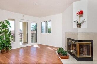 8148 Avenida Navidad in San Diego, CA - Building Photo - Building Photo