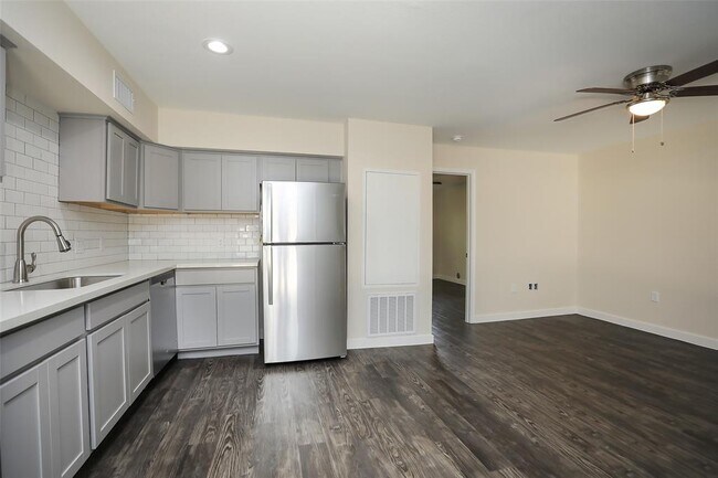5504 La Branch St in Houston, TX - Building Photo - Building Photo