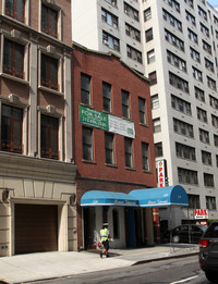 230 E 63rd St in New York, NY - Foto de edificio - Building Photo