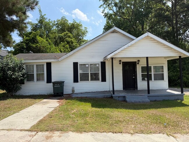 1156 Wilson St, Unit front