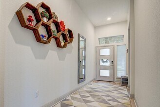 16800 Marcello Dr in Pflugerville, TX - Building Photo - Building Photo