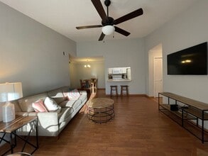 505 Oppenheimer Dr in Los Alamos, NM - Building Photo - Building Photo