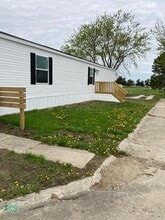 200 Gregory Ln in Bloomfield, IA - Building Photo - Building Photo