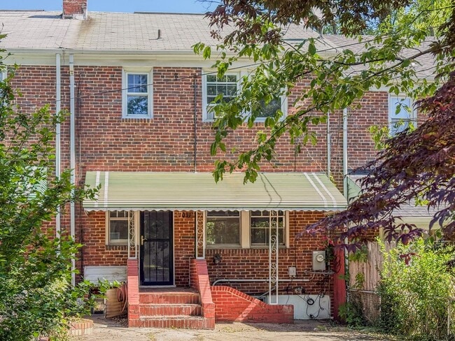 1031 E Lake Ave in Baltimore, MD - Building Photo - Building Photo