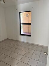 10851 SW 2nd St, Unit K202 in Miami, FL - Foto de edificio - Building Photo