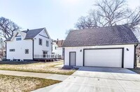 503 7th St S in Moorhead, MN - Building Photo - Building Photo