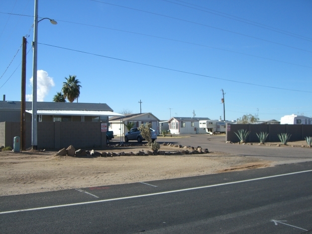 Desert Oasis in Tonopah, AZ - Building Photo