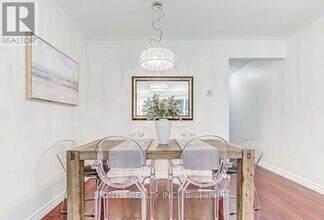 14 Dunboyne Ct in Toronto, ON - Building Photo - Building Photo